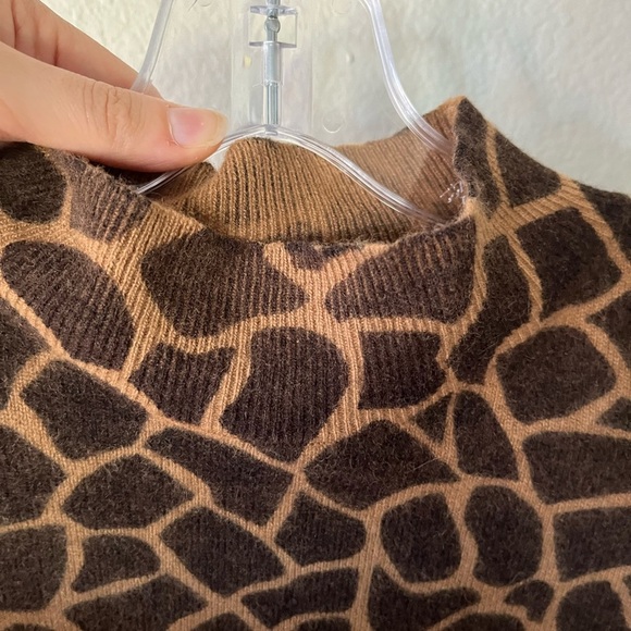 Vintage Causal Corner Giraffe Lambswool & Rabbit Fur Sweater Women Size S - Picture 13 of 13